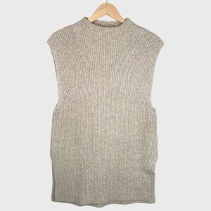 ICHI sweater vest size: small